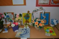 �������